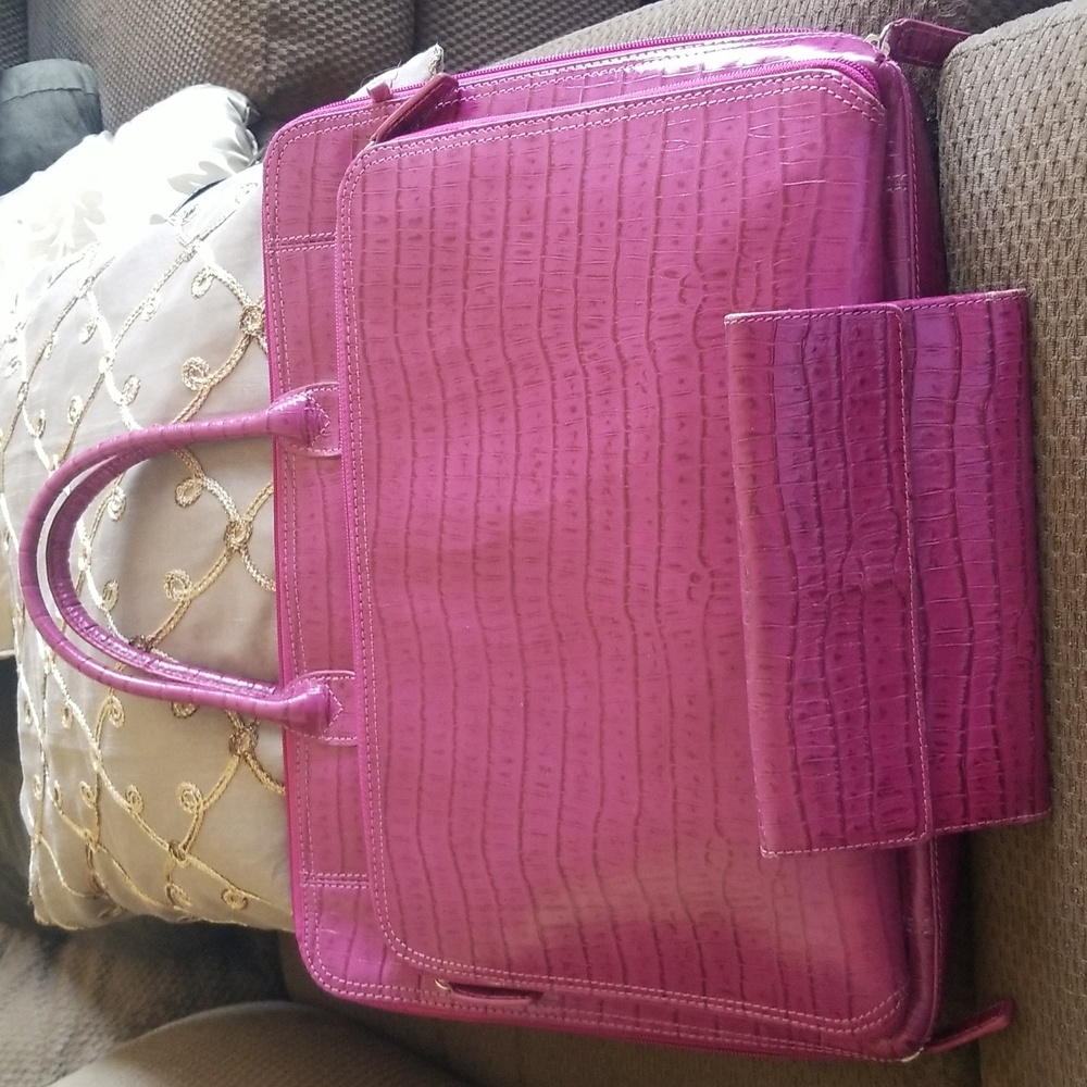 Mary Kay Leather Laptop Case & Matching Wallet